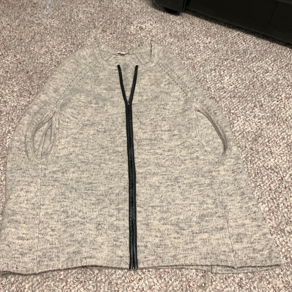 Ella moss knit poncho/cape